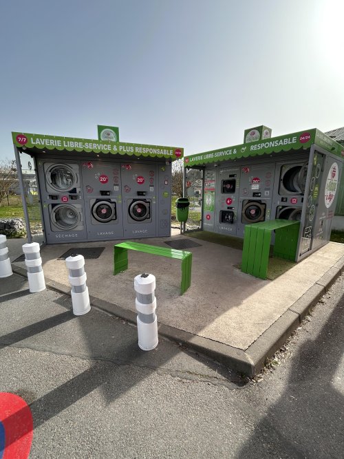 LAVERIE AUTOMATIQUE ESBLY