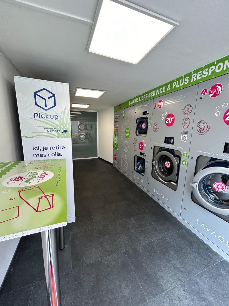 LE KISOQUE A LINGE PAU LACAZE